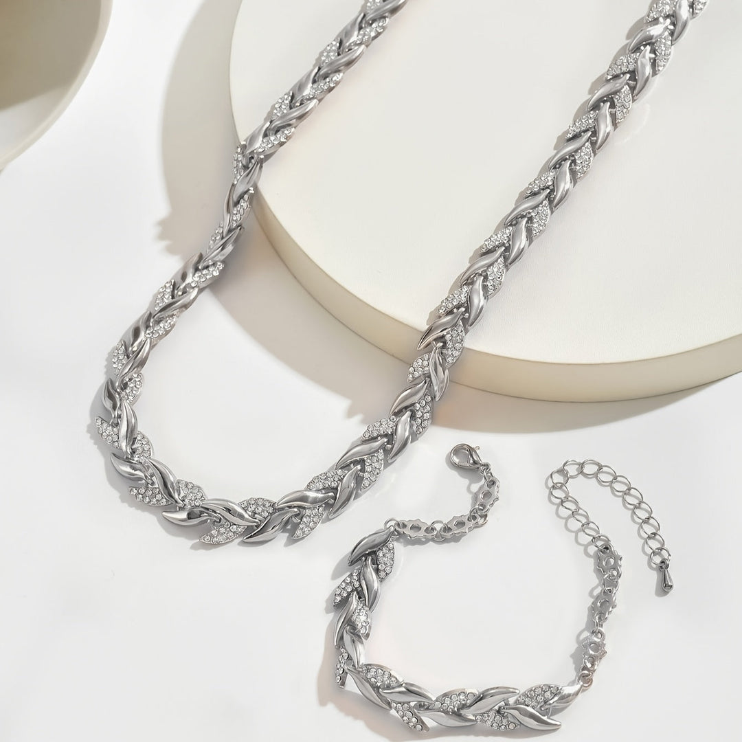 Claudine | Handmade fish tail pendant