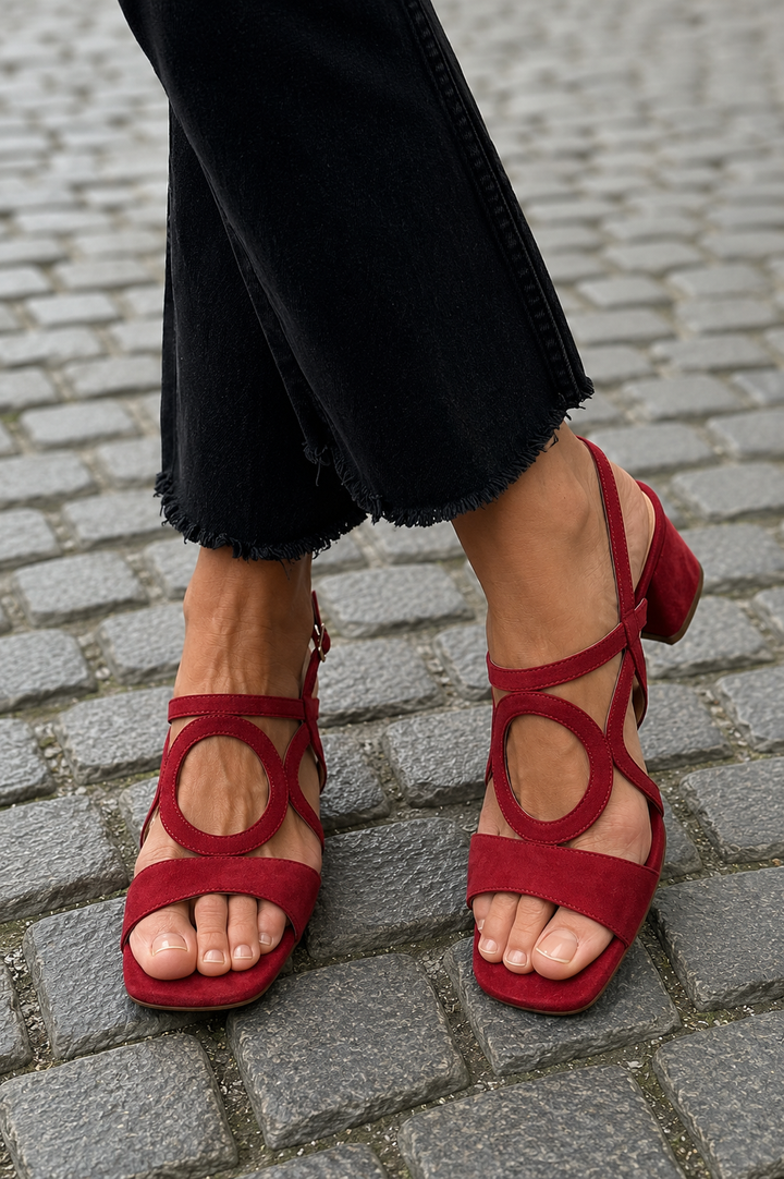 Valentina sandals in Red