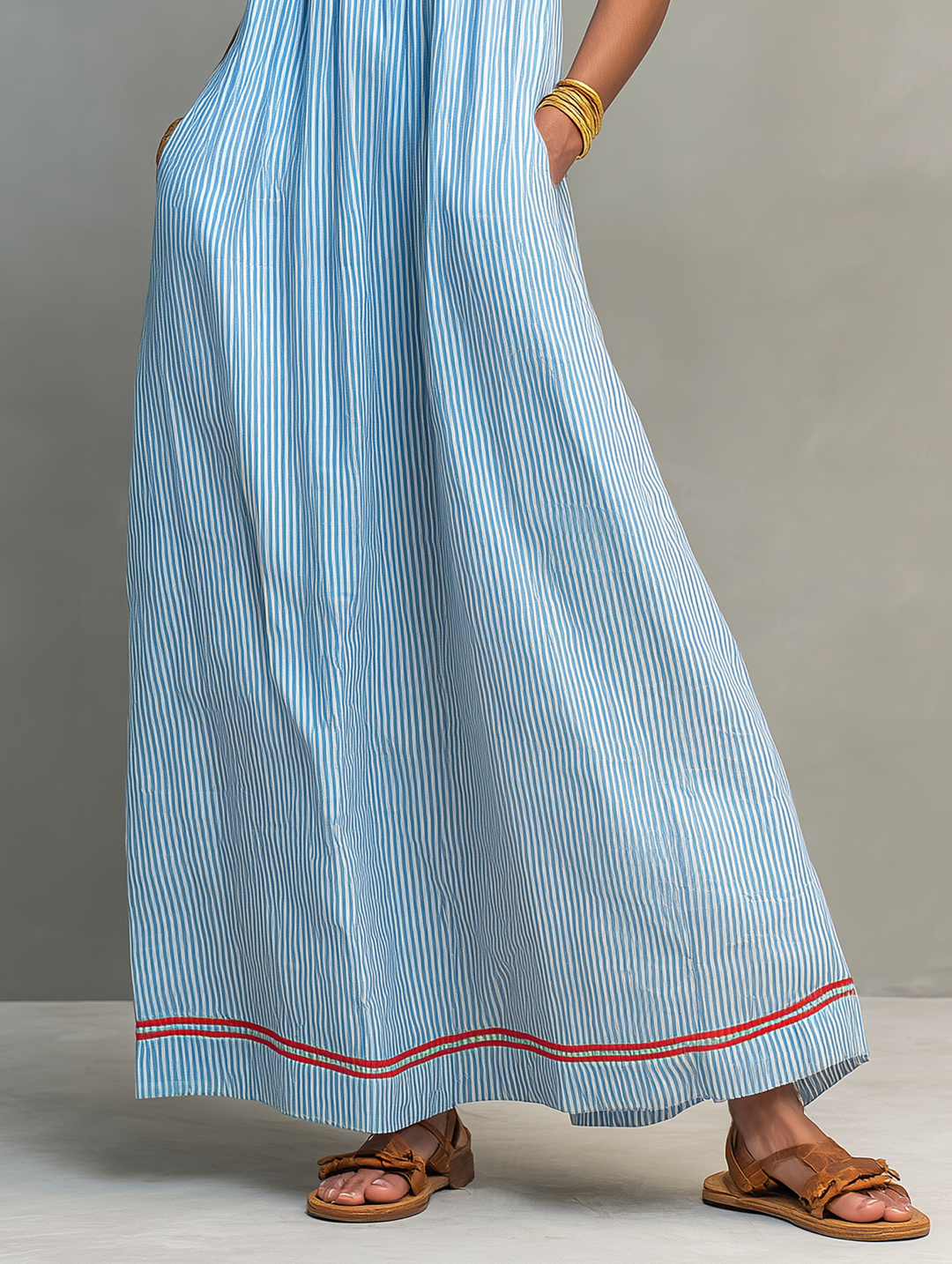 Thea dress lifestyle
