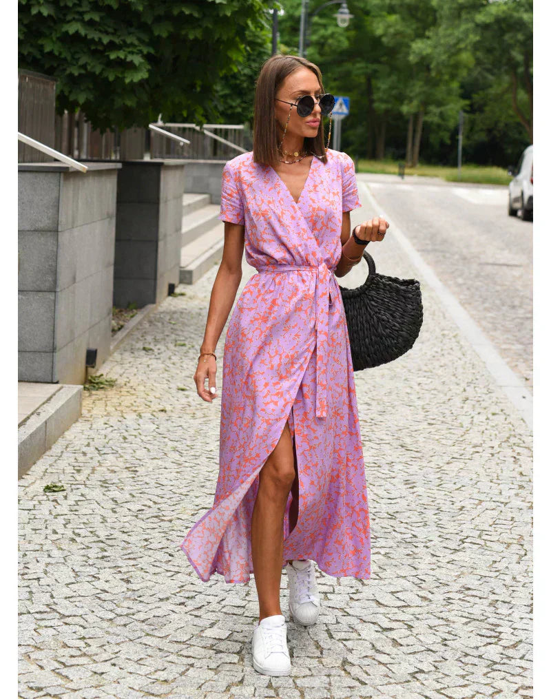 Julia™ | Elegant V-Neck Dress with a Flattering Fit