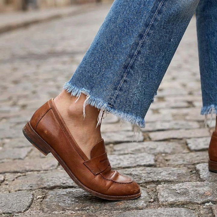 Emily | Retro cropped straight-leg jeans