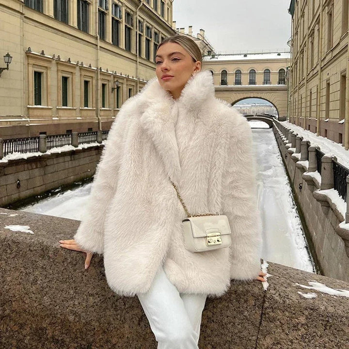 Harriet | Teddy Cloud Jacket